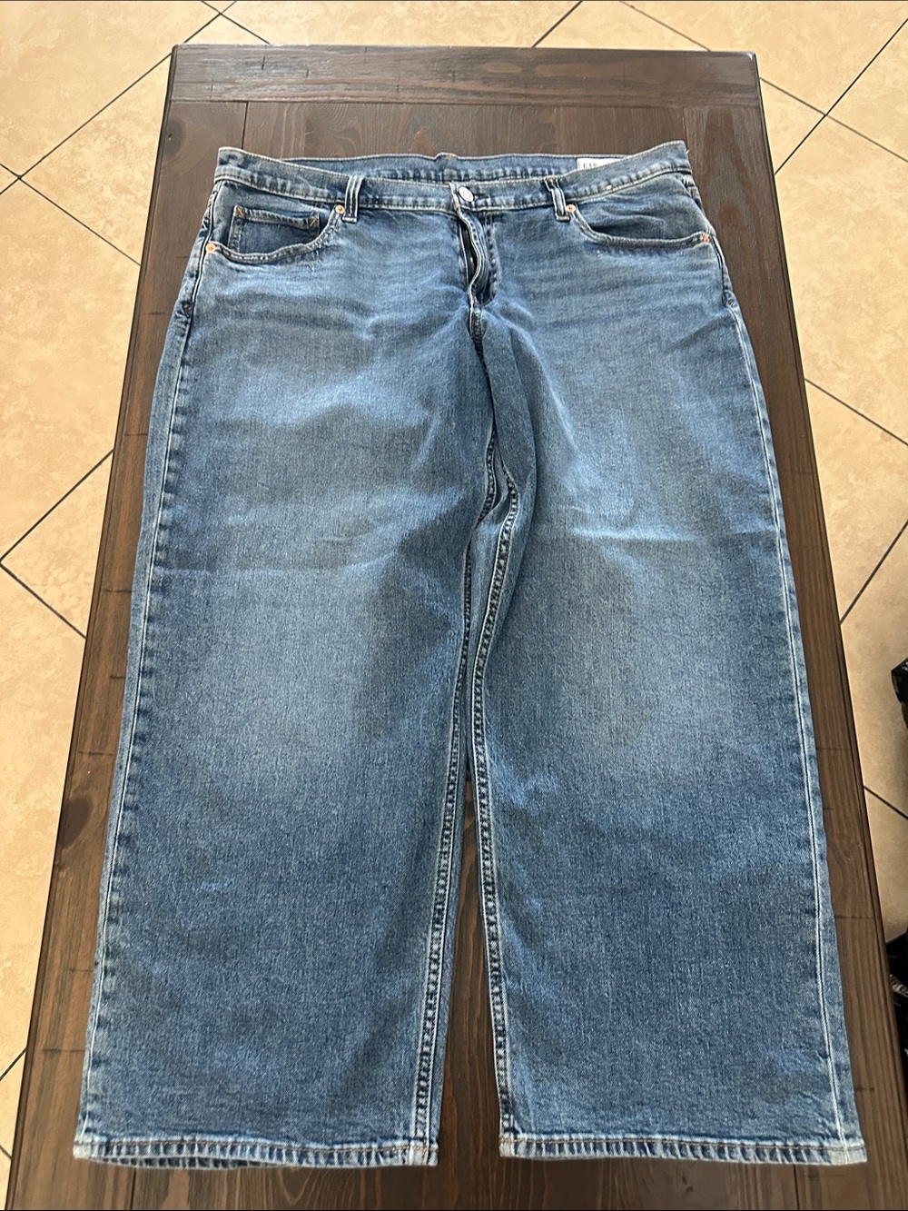 GAP Men's Relaxed Jeans - Light Blue Denim